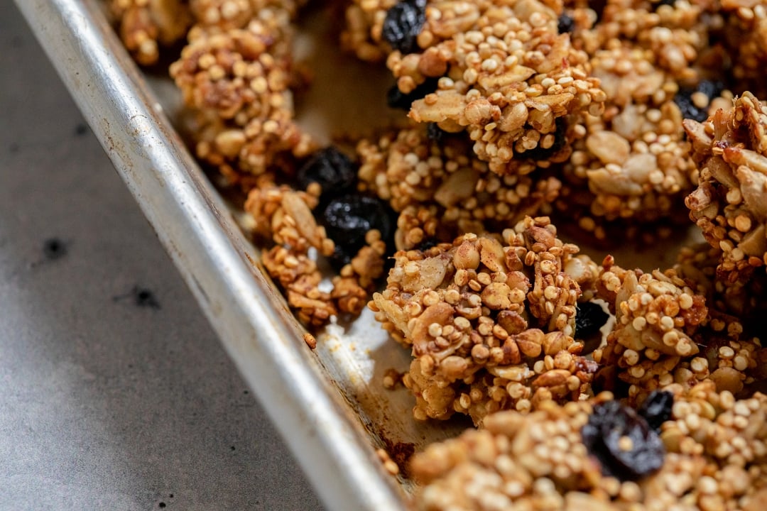 Granola date currant tray close